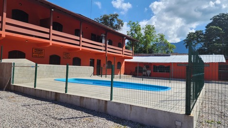 0001.12 - Maranduba - Kitnet Térreo - 3 Pessoas - 100M Do Mar -...