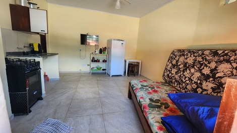 0001.12 - Maranduba - Kitnet Térreo - 3 Pessoas - 100M Do Mar -...