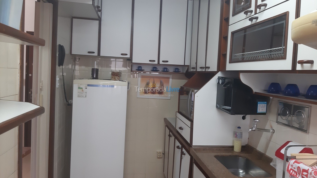Apartamento para aluguel de temporada em Cabo Frio (Algodoal)