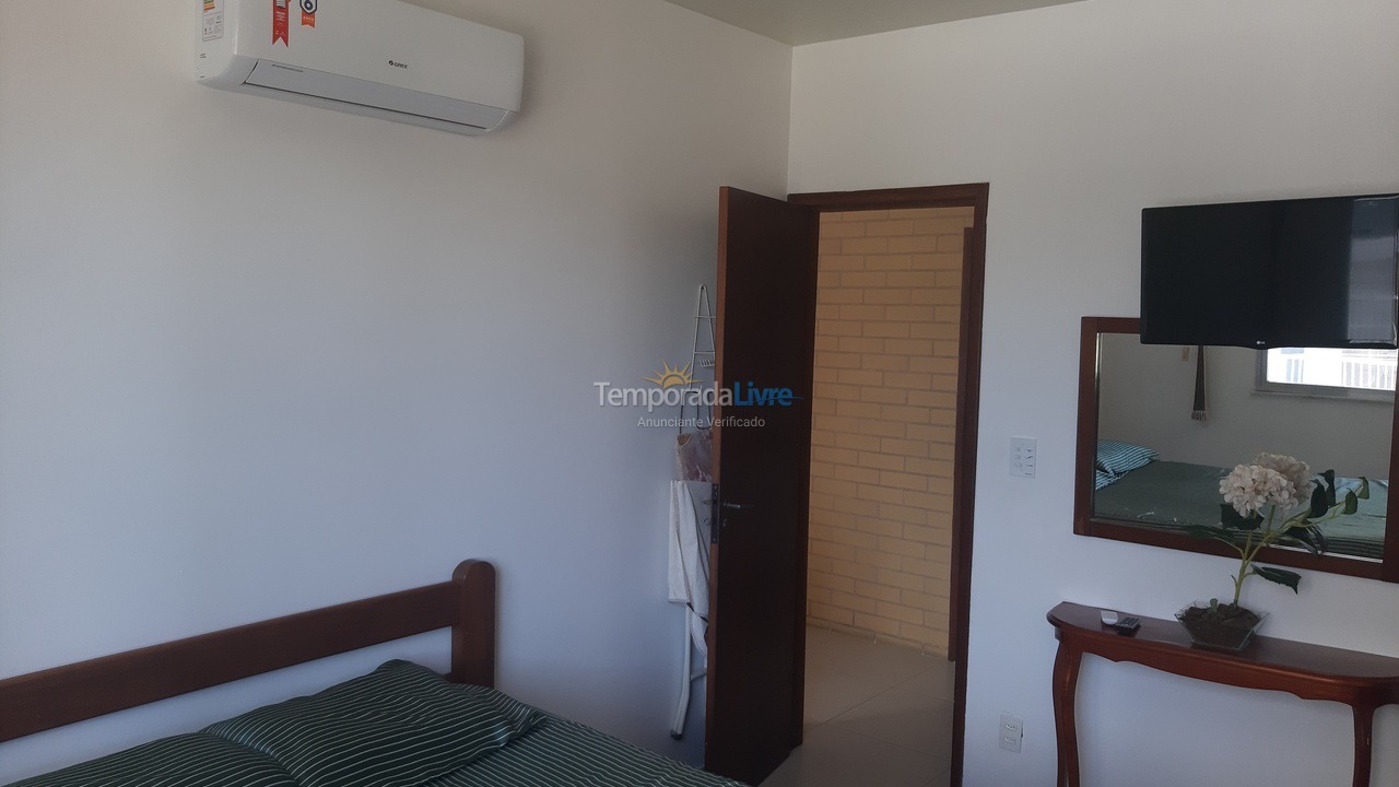 Apartamento para aluguel de temporada em Cabo Frio (Algodoal)