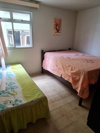 Apto Mobili. 2 Qtos 2 Banh. 1 Suíte c/ 1 Garagem