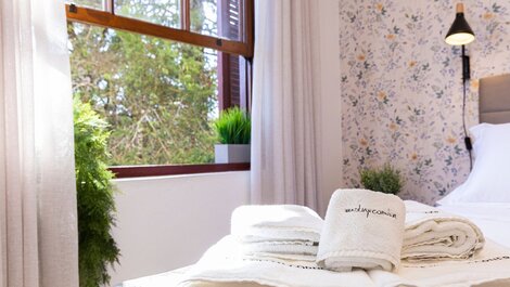 Apartamento com 3 Quartos no Capivari com Lareira