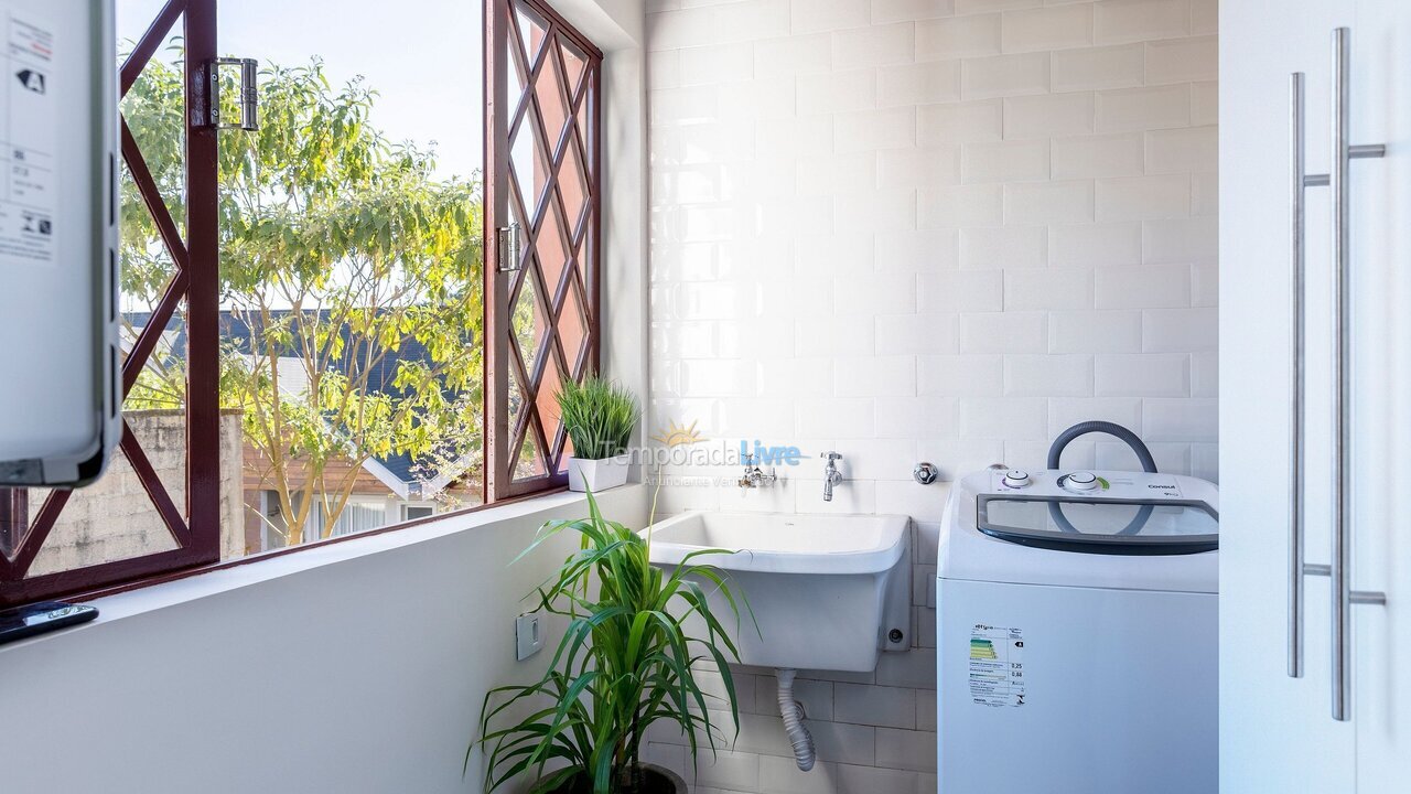 Apartamento para aluguel de temporada em Campos do Jordão (Capivari)