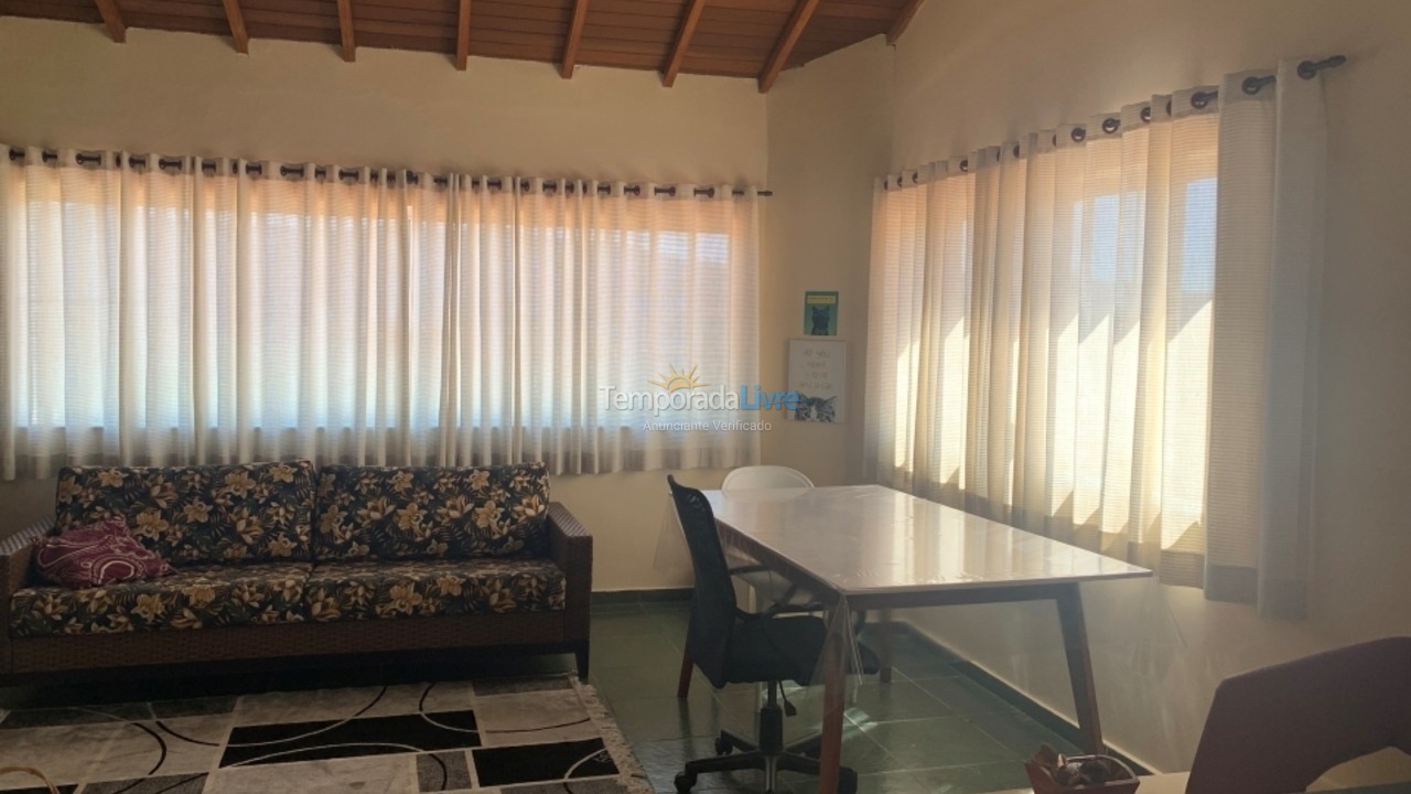 Chácara / sítio para aluguel de temporada em Joanópolis (Condomínio Porto danalis)