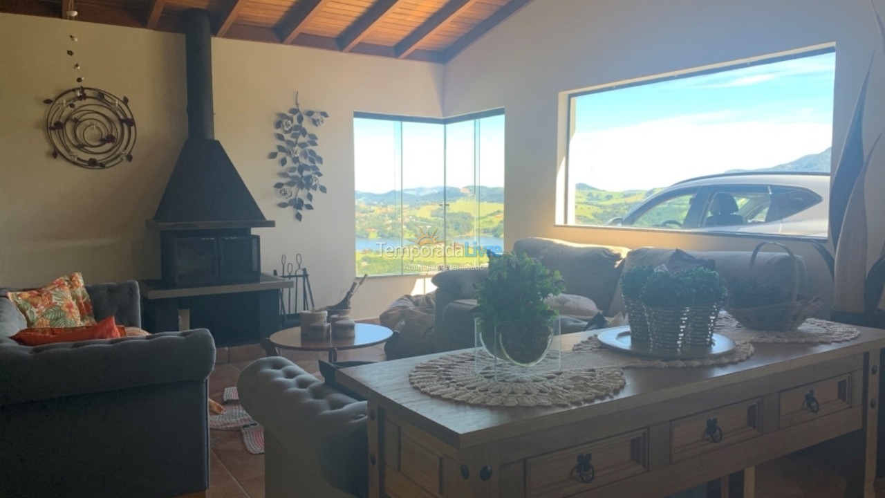 Chácara / sítio para aluguel de temporada em Joanópolis (Condomínio Porto danalis)