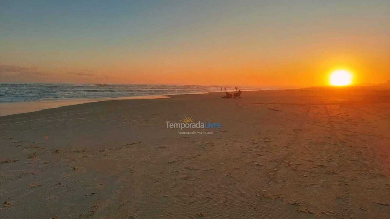 Casa para alquiler de vacaciones em Jaguaruna (Garopaba do Sul)