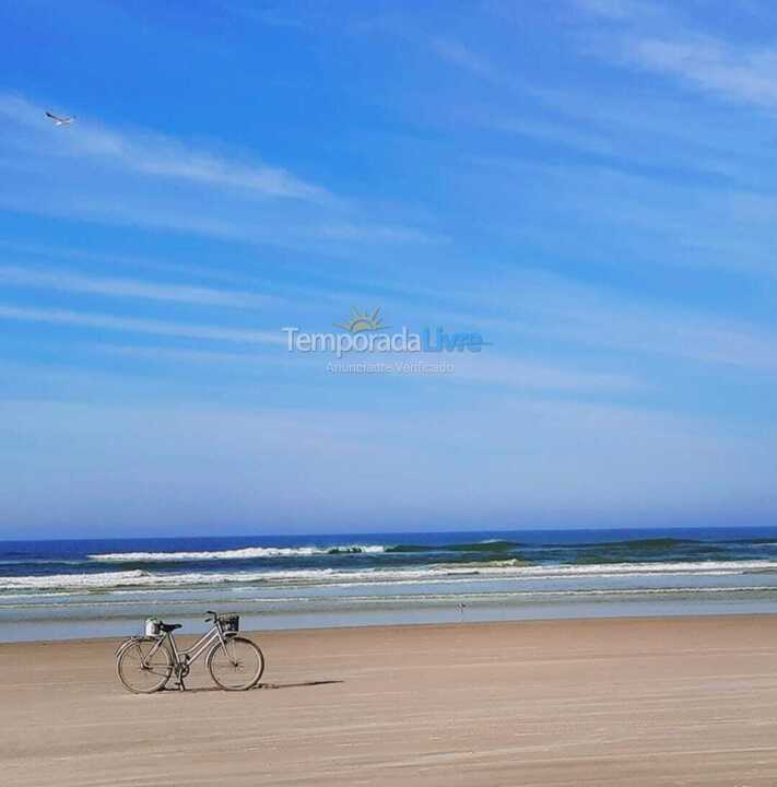 Casa para alquiler de vacaciones em Jaguaruna (Garopaba do Sul)