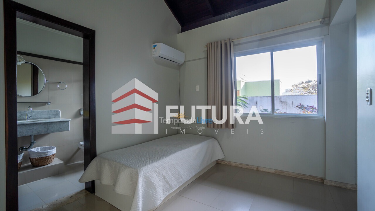 Casa para aluguel de temporada em Bombinhas (Mariscal)