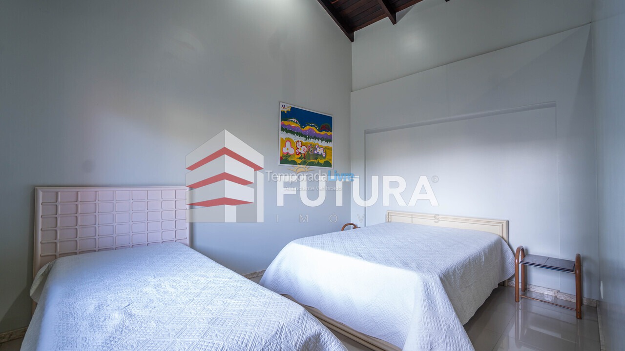 Casa para aluguel de temporada em Bombinhas (Mariscal)