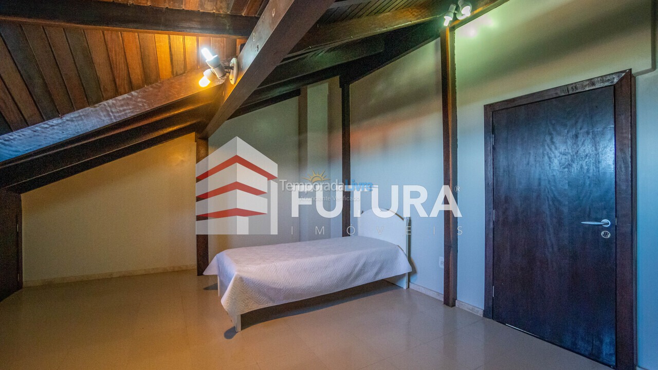 Casa para aluguel de temporada em Bombinhas (Mariscal)