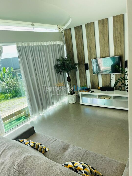 Casa para aluguel de temporada em Cabo Frio (Peró)