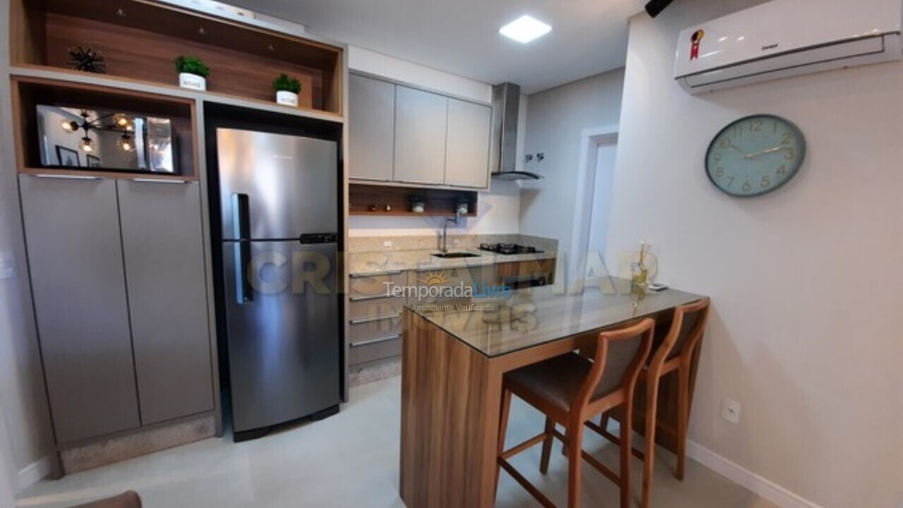 Apartamento para aluguel de temporada em Bombinhas (Praia de Bombas)