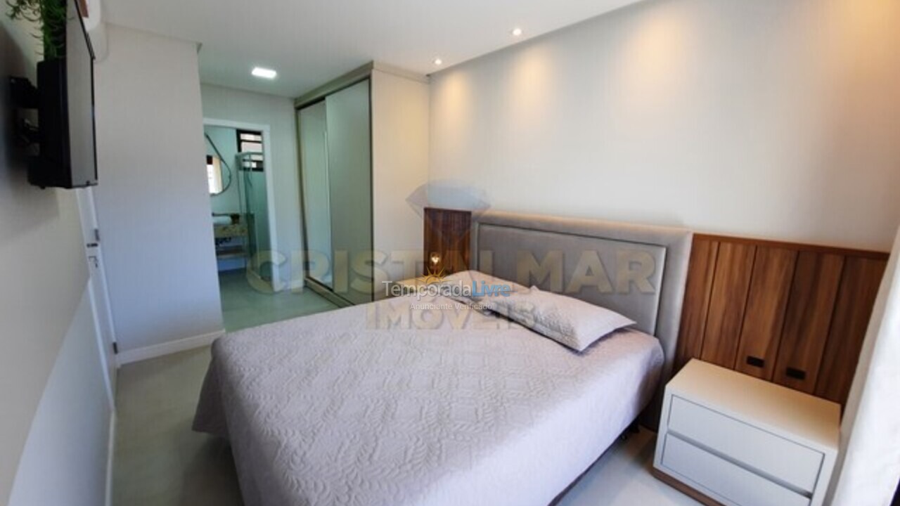 Apartamento para aluguel de temporada em Bombinhas (Praia de Bombas)