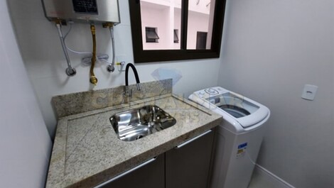 APTO 2 QUARTOS DE ALTO PADRÃO EM BOMBAS