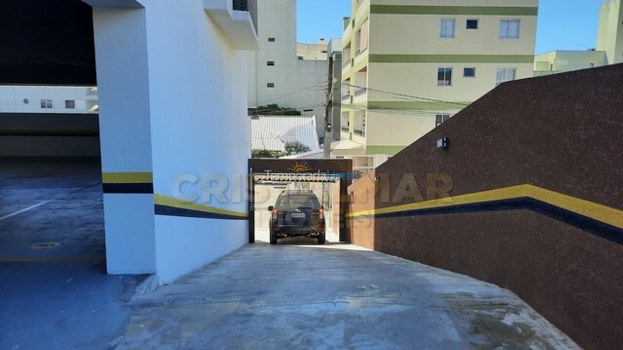 Apartamento para aluguel de temporada em Bombinhas (Praia de Bombas)