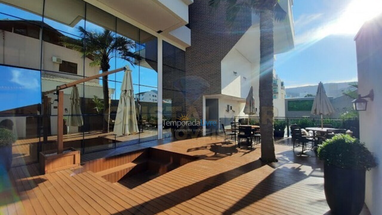 Apartamento para aluguel de temporada em Bombinhas (Praia de Bombas)