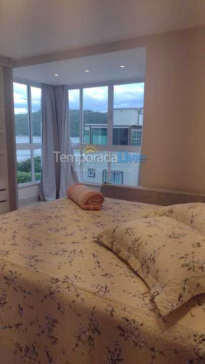 Apartment for vacation rental in Bombinhas (Canto Grande)