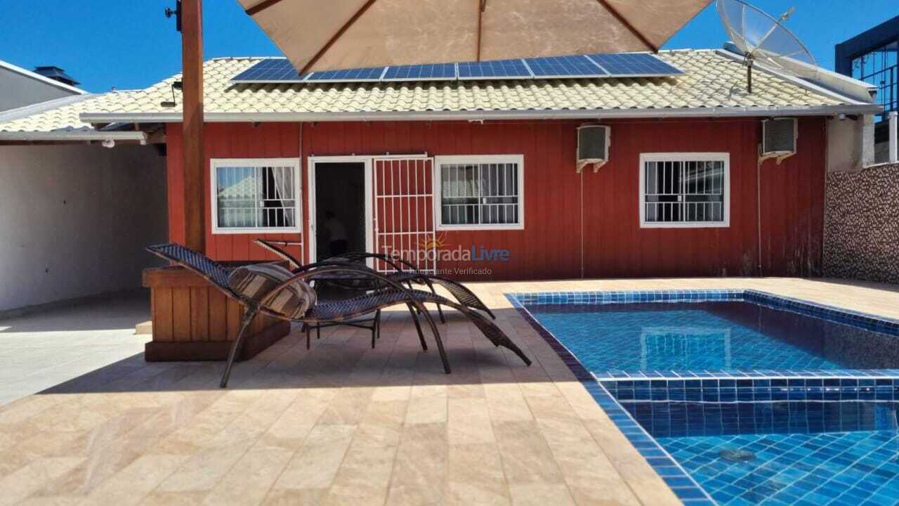 Casa para aluguel de temporada em Bombinhas (Mariscal)