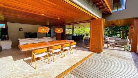 Casa Luxuosa Cond. Frente-Mar - Praia do Forte-BA