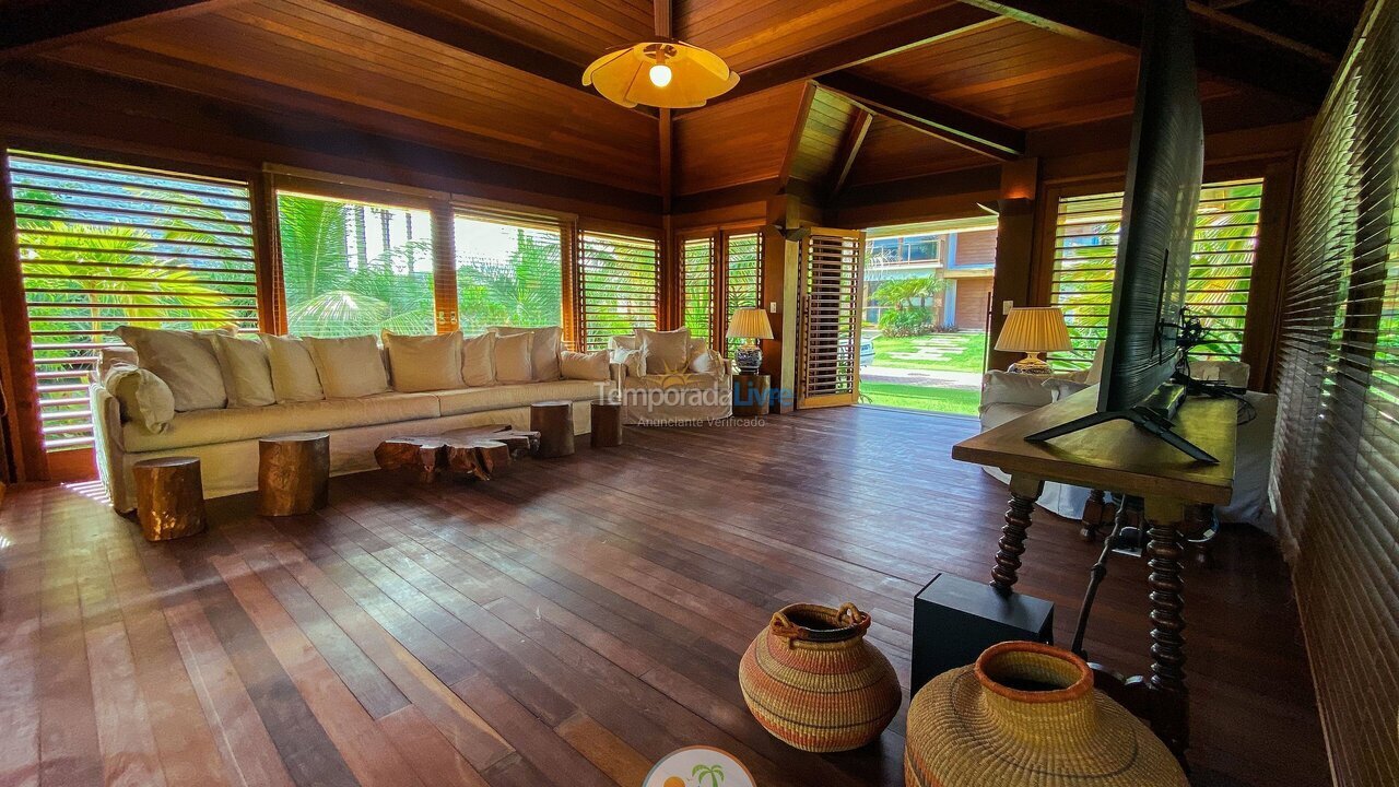 Casa para aluguel de temporada em Mata de São João (Praia do Forte)