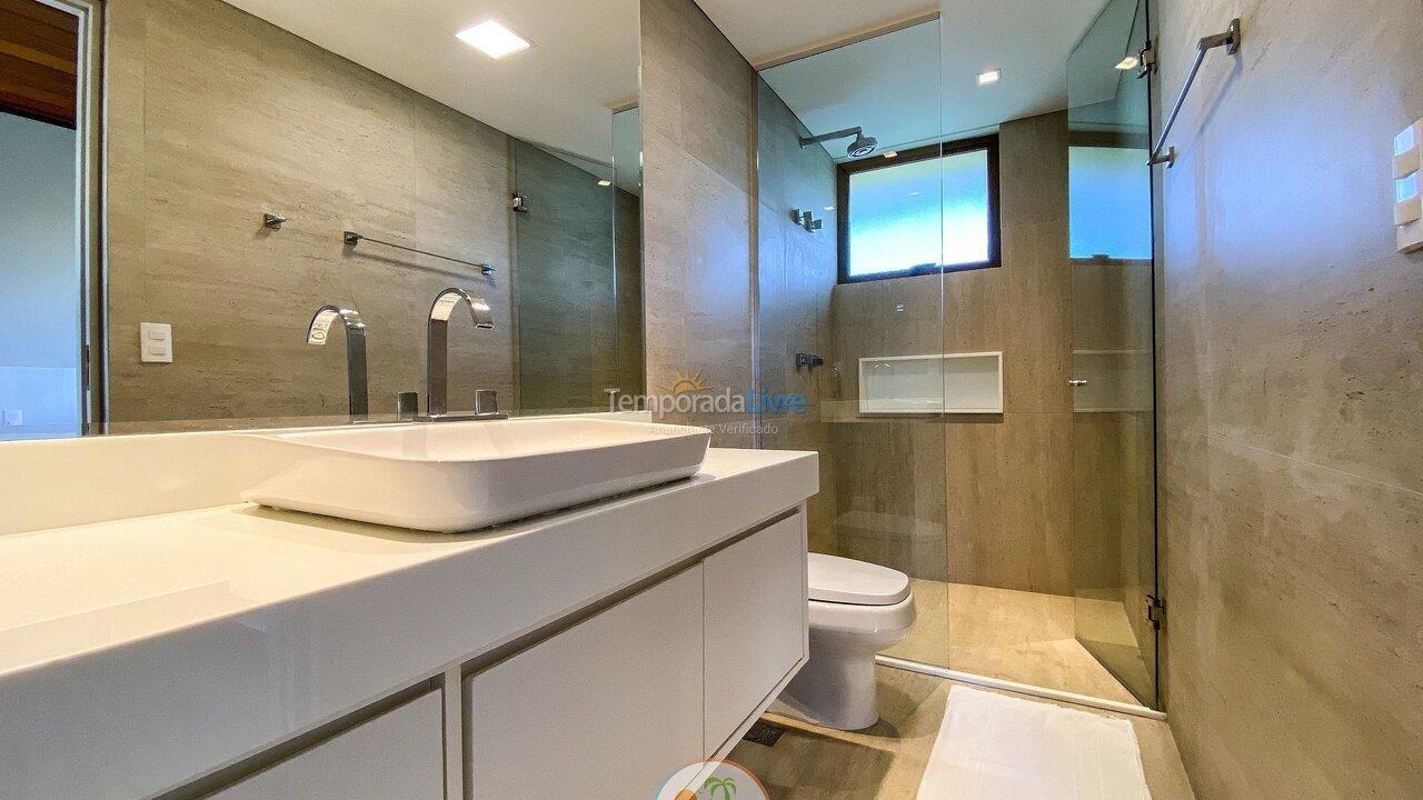 Casa para aluguel de temporada em Mata de São João (Praia do Forte)