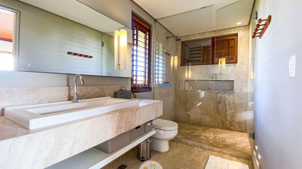 Casa para aluguel de temporada em Mata de São João (Praia do Forte)