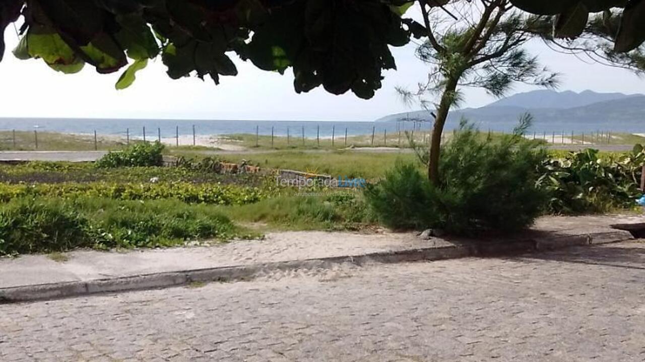 Casa para aluguel de temporada em Cabo Frio (Praia do Foguete)