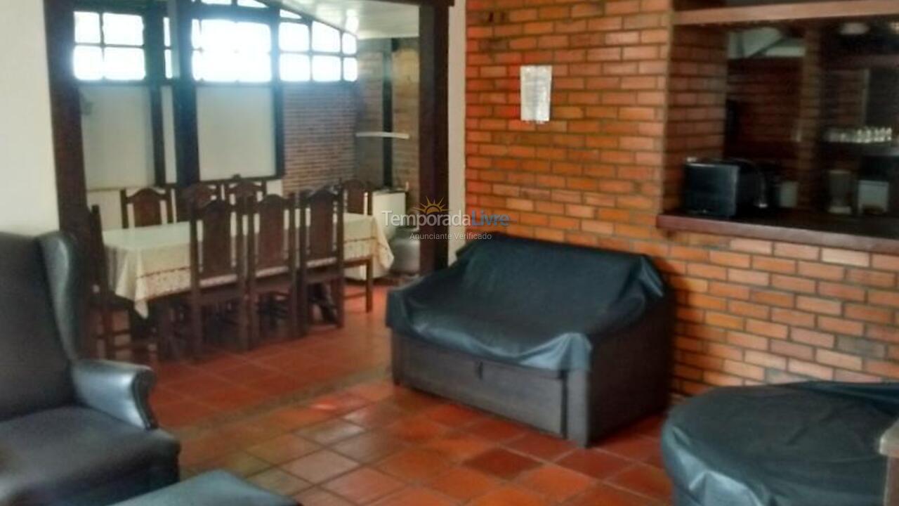 Casa para aluguel de temporada em Cabo Frio (Praia do Foguete)