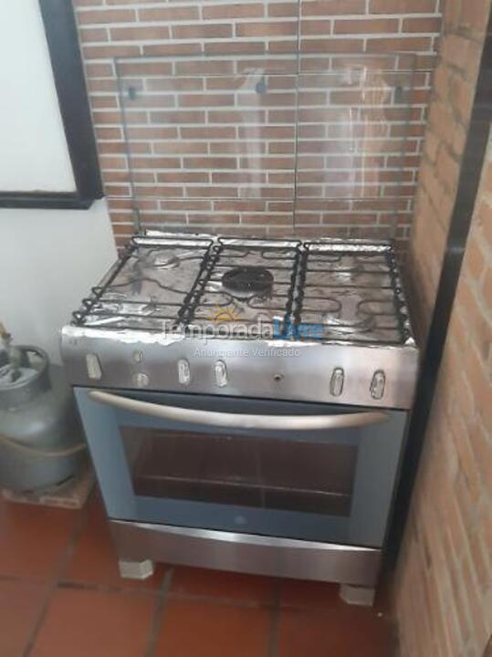 Casa para aluguel de temporada em Cabo Frio (Praia do Foguete)