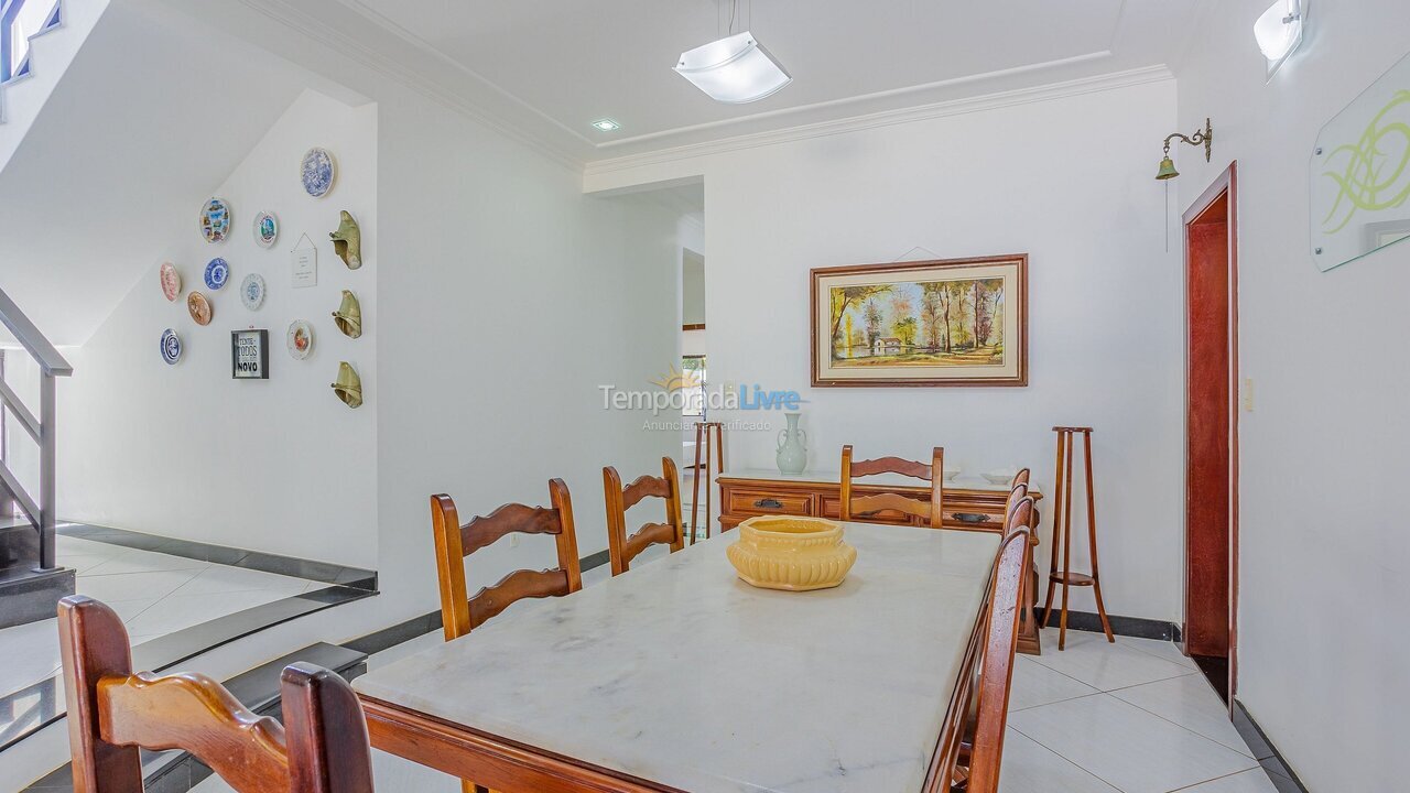 Casa para aluguel de temporada em Camaçari (Praia de Guarajuba)