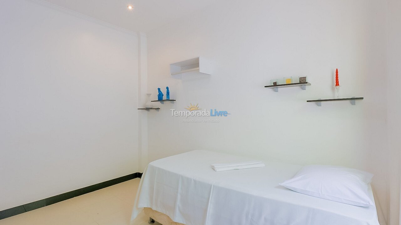 Casa para aluguel de temporada em Camaçari (Praia de Guarajuba)