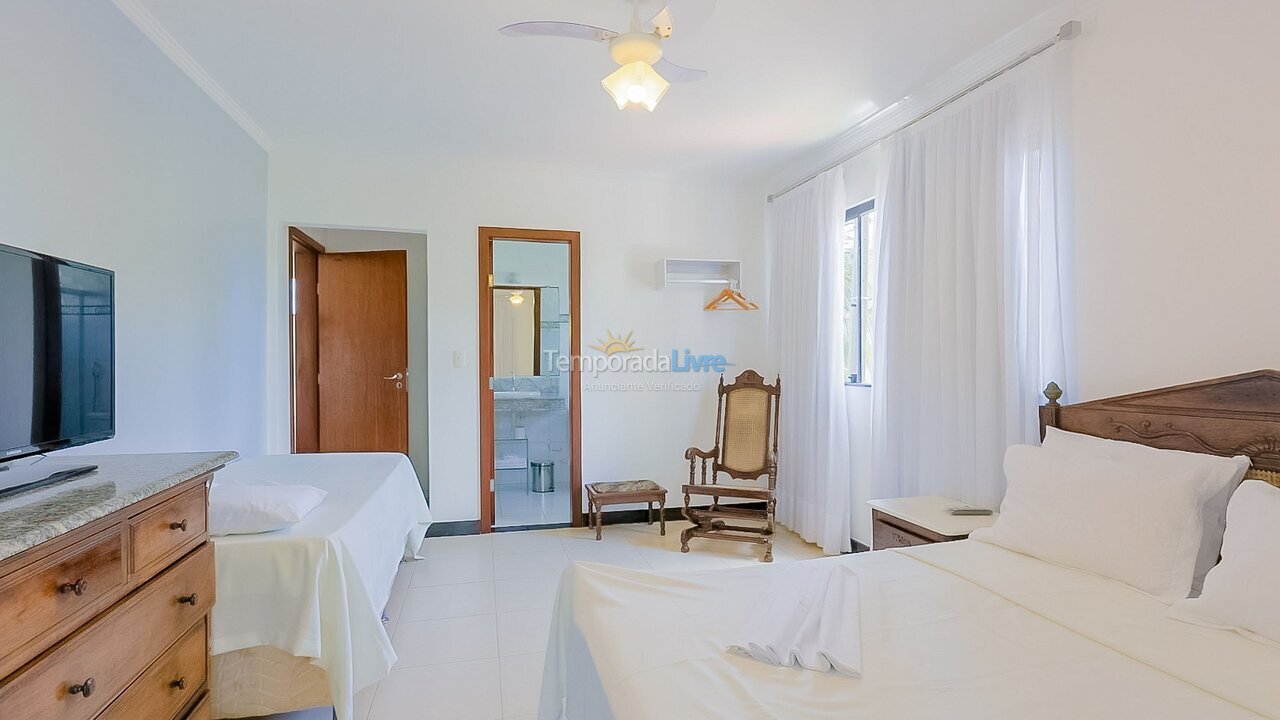 Casa para aluguel de temporada em Camaçari (Praia de Guarajuba)