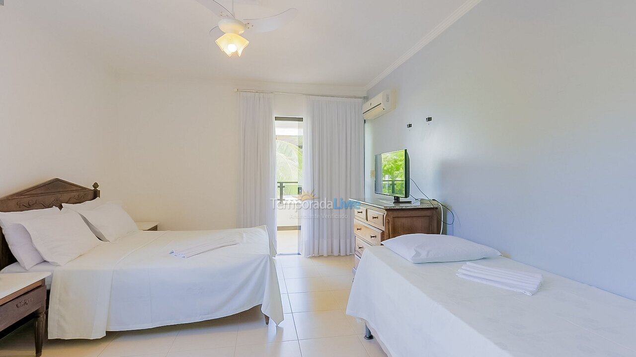 Casa para aluguel de temporada em Camaçari (Praia de Guarajuba)