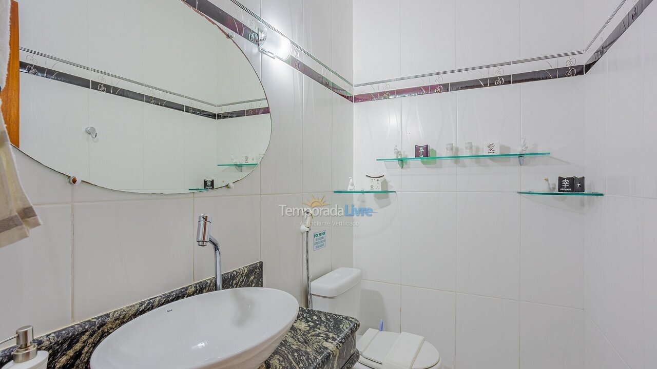 Casa para aluguel de temporada em Camaçari (Praia de Guarajuba)