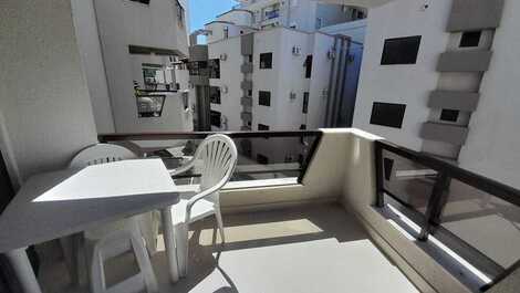 QUADRA MAR, 2 DORMITÓRIOS, 2 AR SPLIT, WIFI, 1 VAGA GARAGEM: