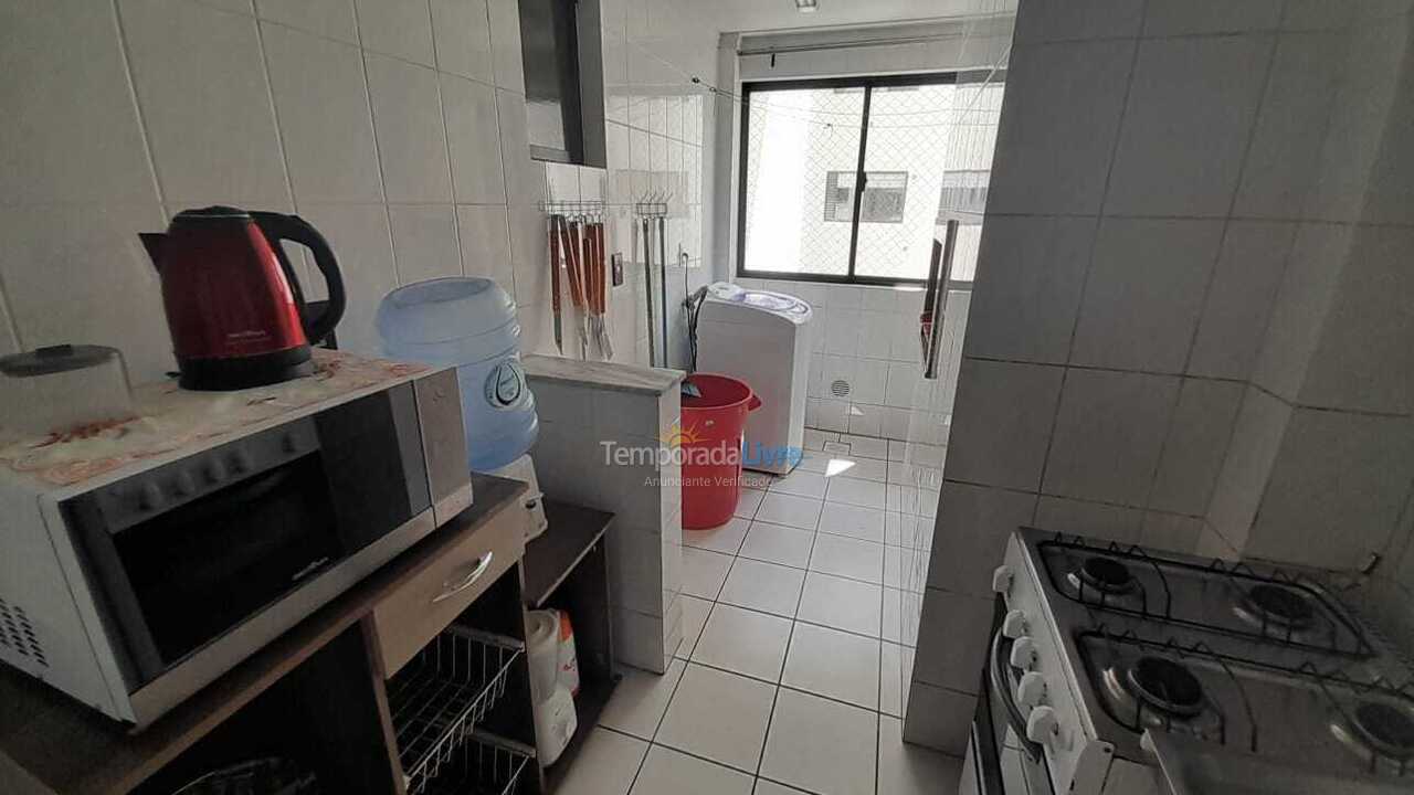 Apartamento para aluguel de temporada em Itapema (Meia Praia)