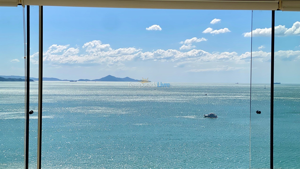 Apartamento para alquiler de vacaciones em Balneário Camboriú (Praia Central)