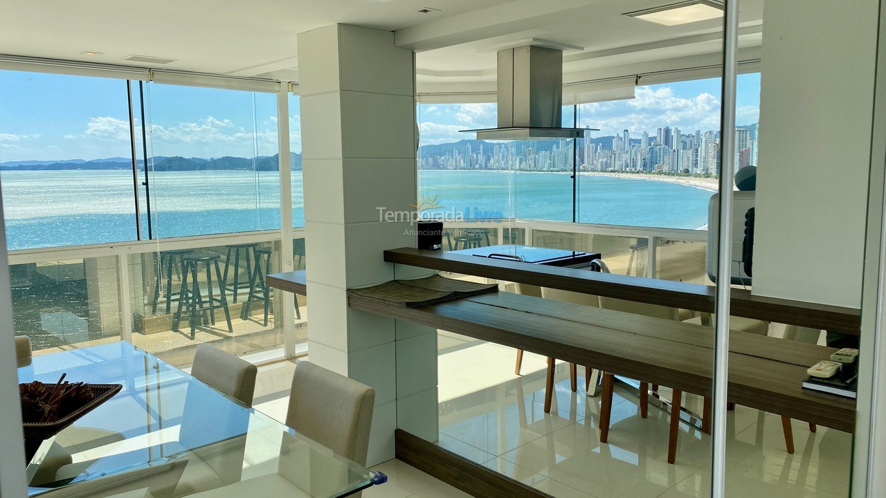Apartamento para alquiler de vacaciones em Balneário Camboriú (Praia Central)