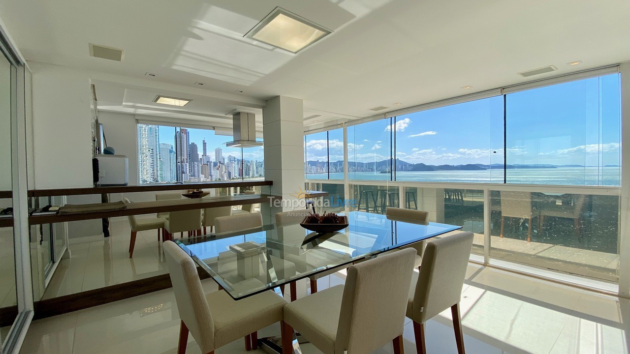 Apartamento para alquiler de vacaciones em Balneário Camboriú (Praia Central)