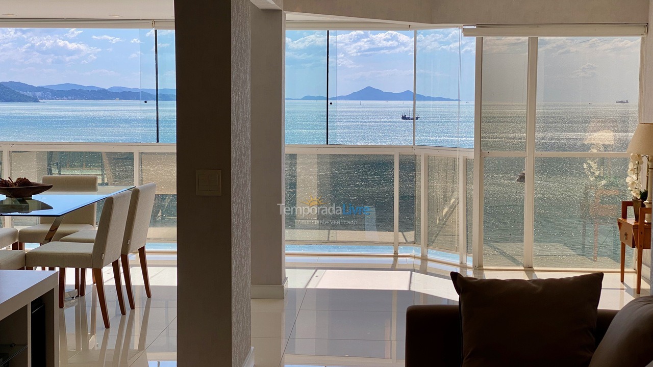 Apartamento para alquiler de vacaciones em Balneário Camboriú (Praia Central)