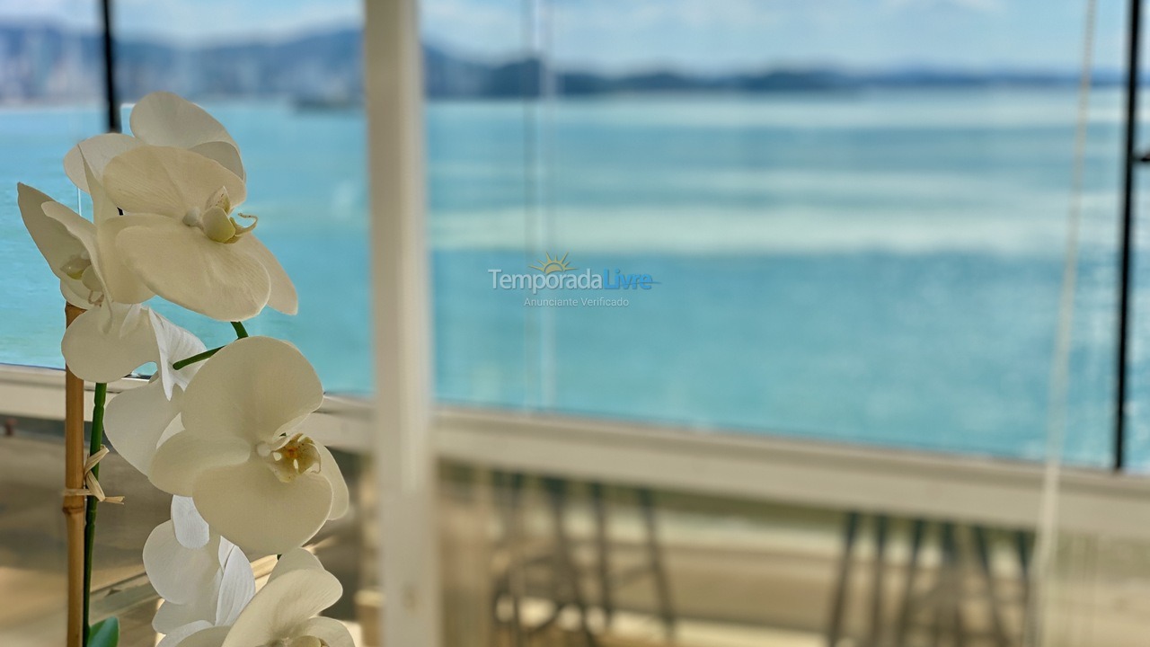 Apartamento para alquiler de vacaciones em Balneário Camboriú (Praia Central)