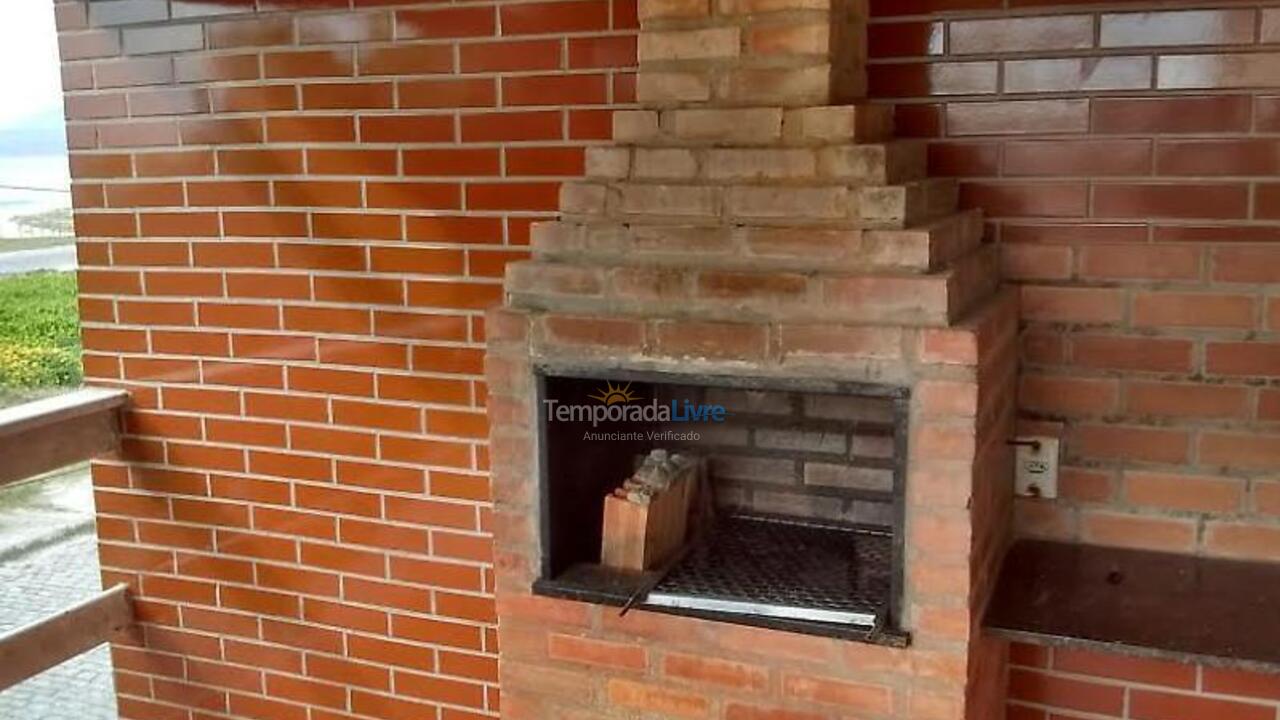 Apartamento para alquiler de vacaciones em Cabo Frio (Praia do Foguete)