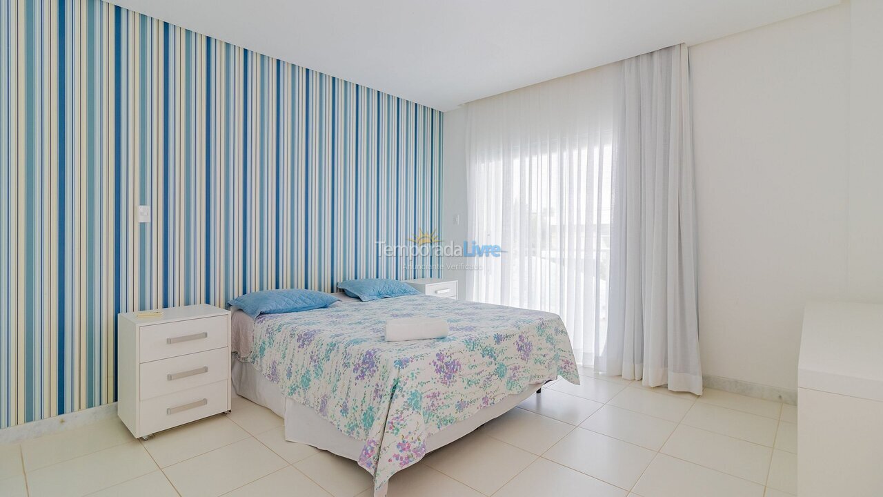 Casa para alquiler de vacaciones em Camaçari (Praia de Guarajuba)