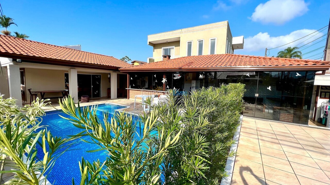 Apartamento para alquiler de vacaciones em Caraguatatuba (Massaguaçu)