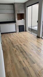 Se alquila casa en gran esquina / Mariscal- Bombinhas, sc