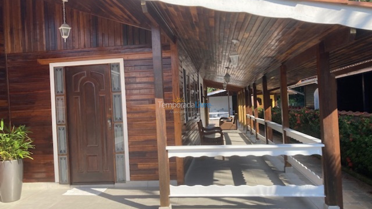 Casa para alquiler de vacaciones em Bertioga (Boraceia)