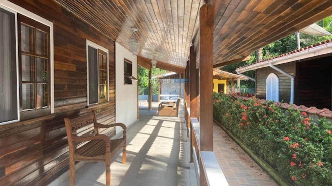 Casa para alquiler de vacaciones em Bertioga (Boraceia)