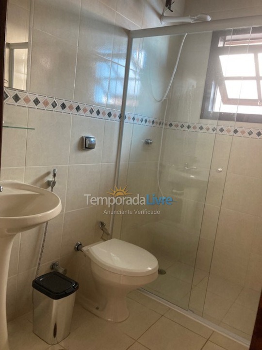 Casa para alquiler de vacaciones em Bertioga (Boraceia)