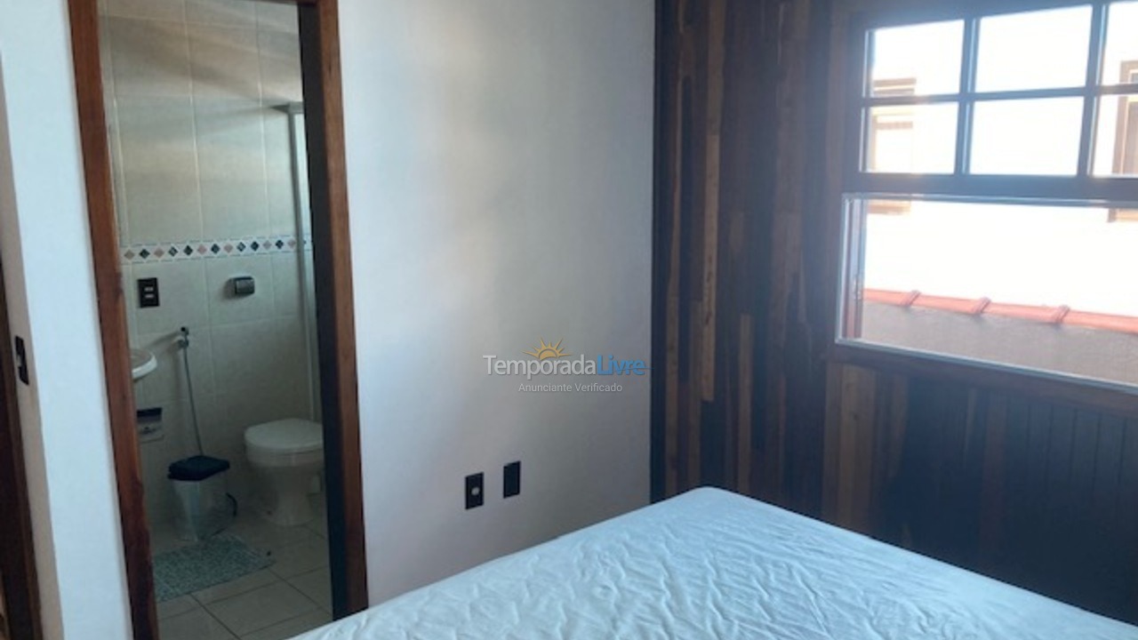 Casa para alquiler de vacaciones em Bertioga (Boraceia)