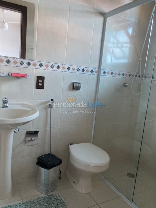 Casa para alquiler de vacaciones em Bertioga (Boraceia)